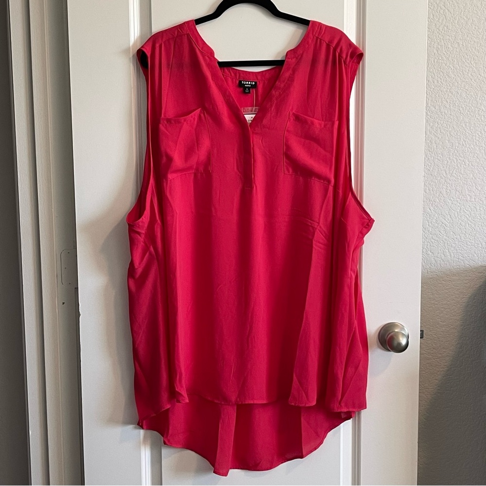 Torrid Magenta Harper Georgette Front Pockets Sleeveless Blouse, 6X (30) NWT